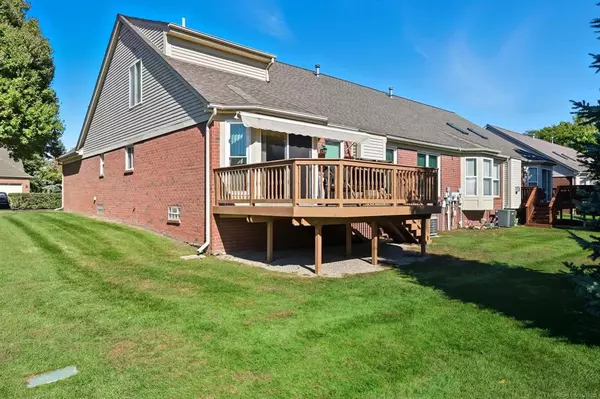 Sterling Heights, MI 48314,4398 Honeysuckle Drive