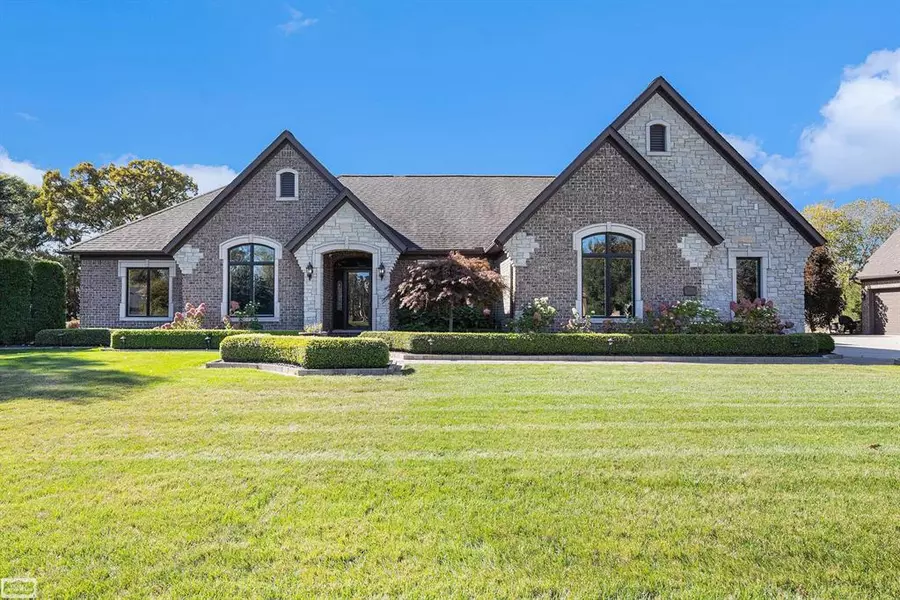 11400 Bayberry Drive, Bruce Twp, MI 48065