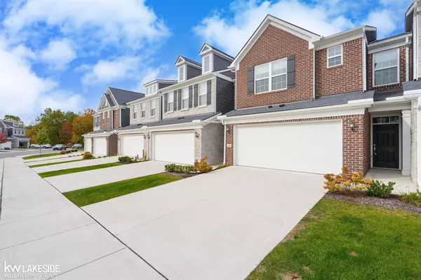 Rochester, MI 48307,324 Strawberry Drive