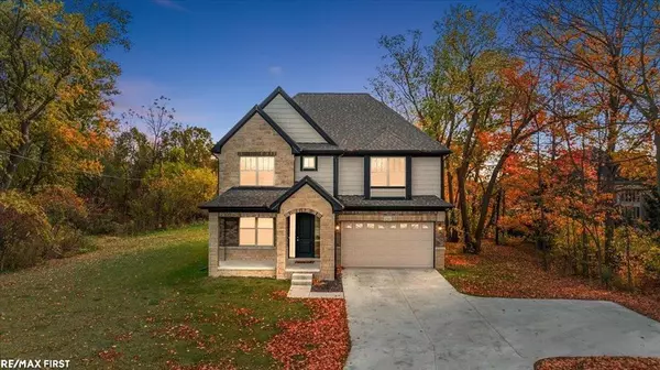 62042 Mound Road, Washington Twp, MI 48094