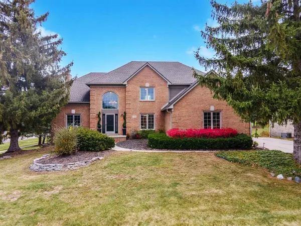 54888 Ridgeview Drive, Shelby Twp, MI 48316