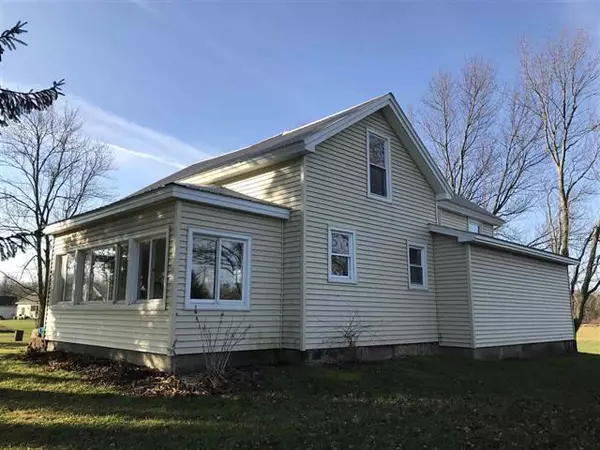 9362 S State, Morrice, MI 48857