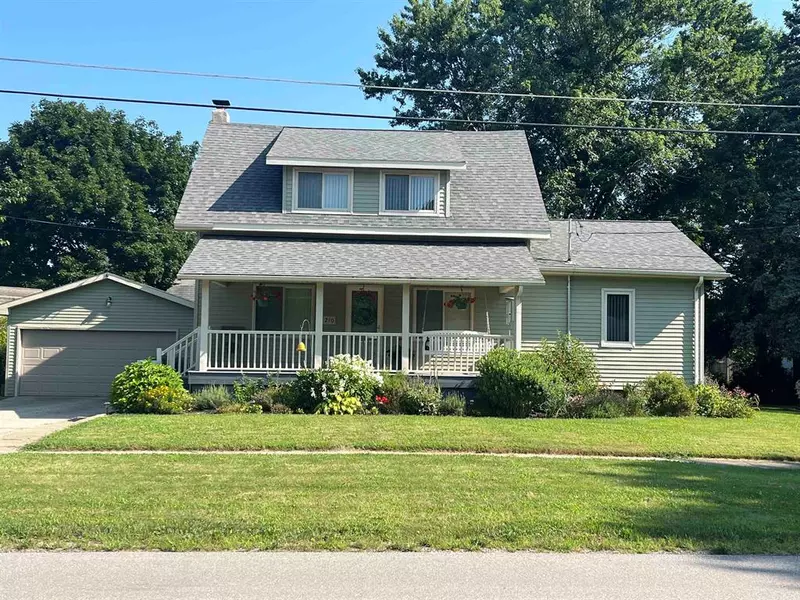 210 Mason Street, Chesaning Vlg, MI 48616
