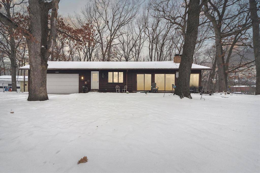 13907 Upton Road, Bath Twp, MI 48808