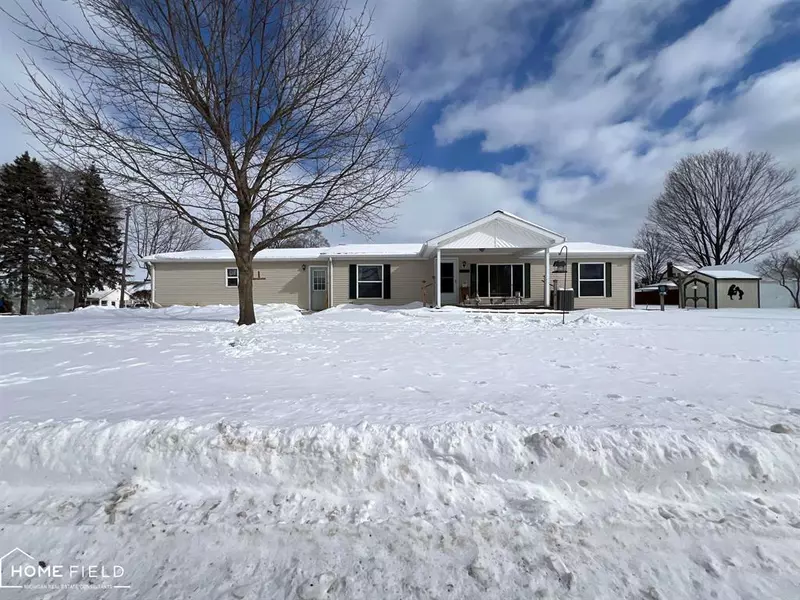 1435 Cleveland Street, Owosso, MI 48867