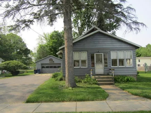 205 Pine Street, Corunna, MI 48817