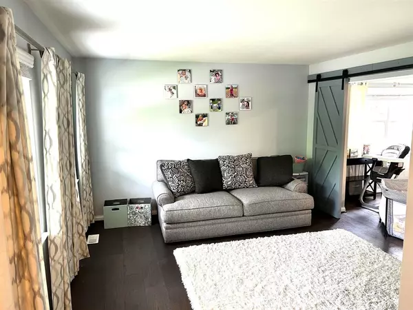 Wixom, MI 48393,1360 Pond View Court