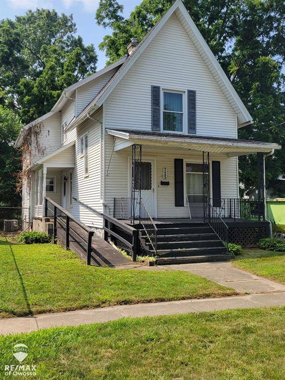 725 River Street, Owosso, MI 48867
