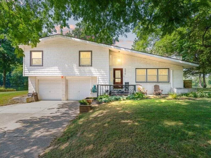 5070 Lake Drive, Bennington Twp, MI 48867
