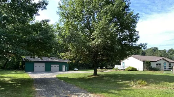6877 W Grand River Road, Sciota Twp, MI 48848