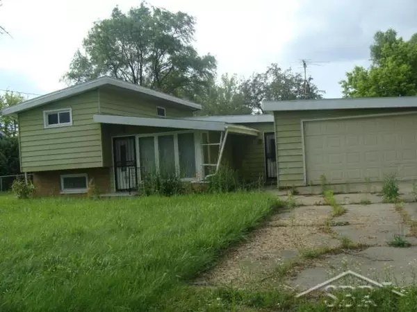 5033 PETERSON,  Buena Vista Twp,  MI 48601