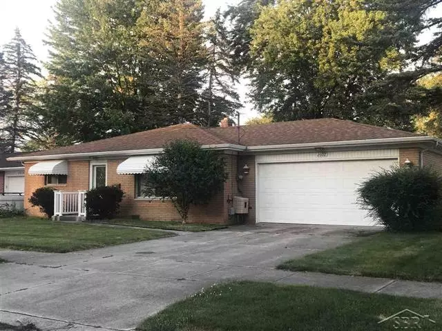 2602 WHITEMORE, Saginaw, MI 48602