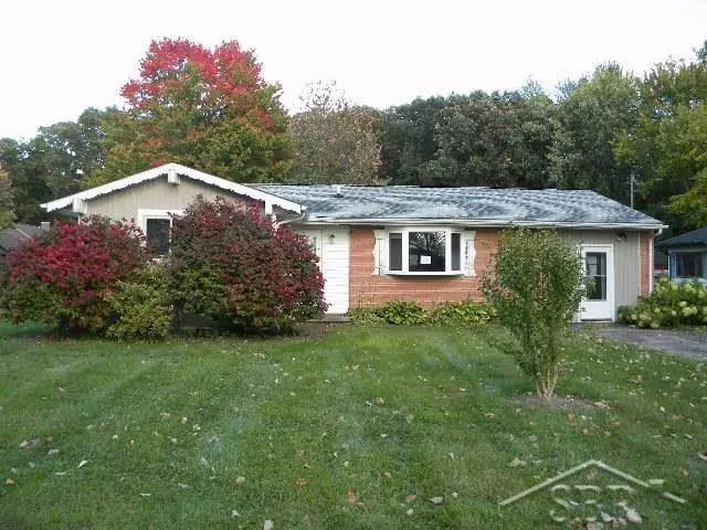 11475 Maple, Birch Run, MI 48415