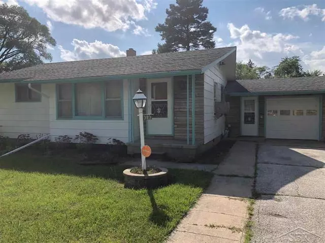 323 S 26TH STREET, Buena Vista Twp, MI 48601