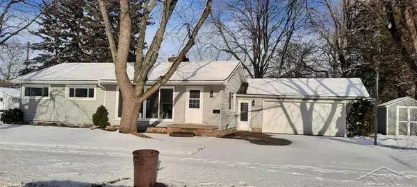 1042 Sutton, Saginaw, MI 48602