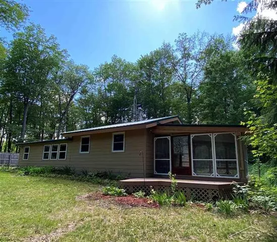 8401 Fir Mac Dr., Harrison, MI 48625