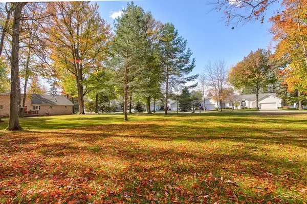 Saginaw Twp, MI 48638,80 Deer Trail