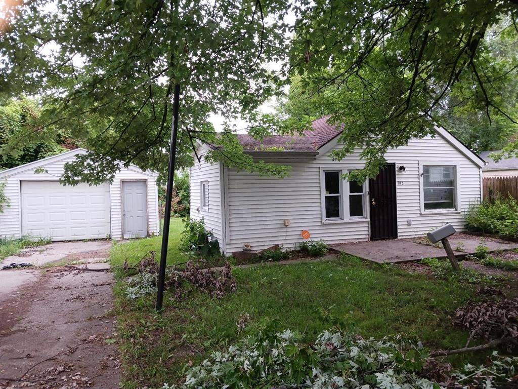 913 S Woodbridge,  Saginaw,  MI 48602