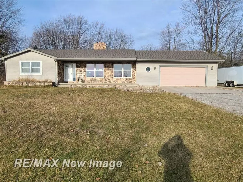 295 E Wilder Road, Bay City, MI 48706