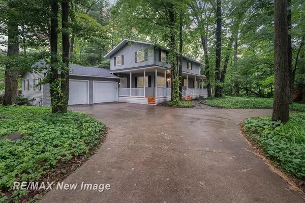 928 W Francis Shores Avenue, Edenville Twp, MI 48657