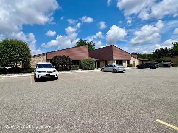 5605 N Colony Drive, Saginaw Twp, MI 48638