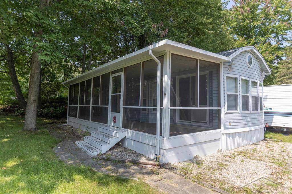 978 Timberlynn Trail,  Edenville Twp,  MI 48657