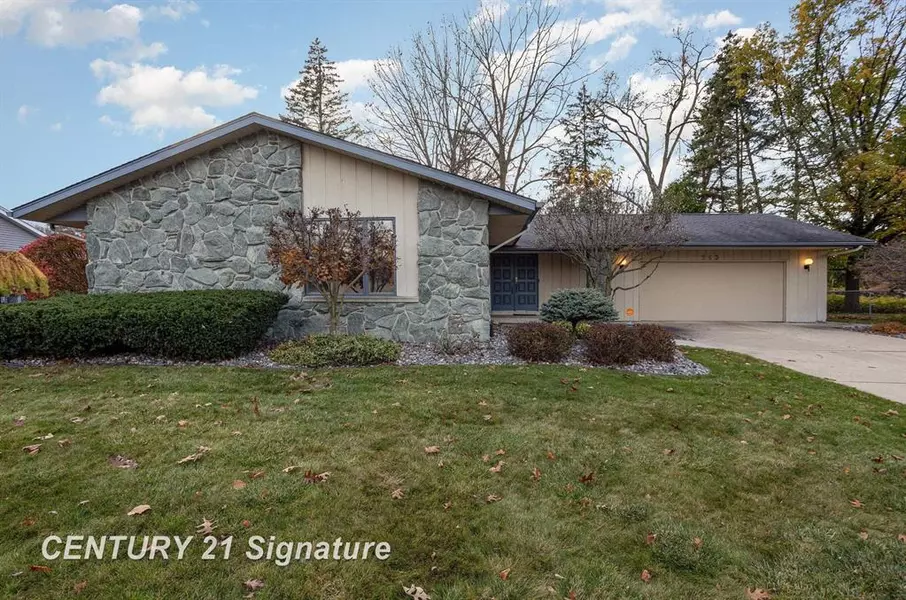 263 Canterbury Drive, Saginaw, MI 48638