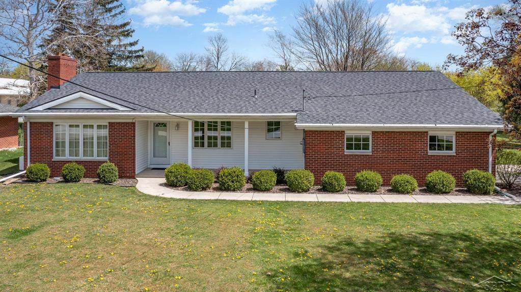 1356 Sheffield Drive, Saginaw Twp, MI 48638