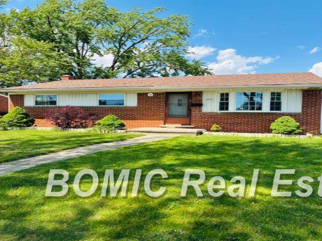 2251 Parilament Drive, Sterling Heights, MI 48310