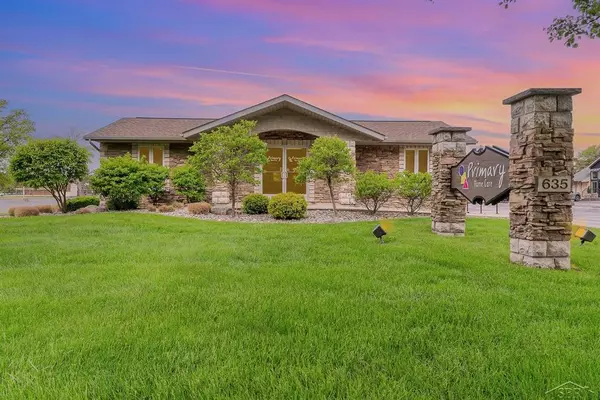 635 N Center Road, Saginaw Twp, MI 48638