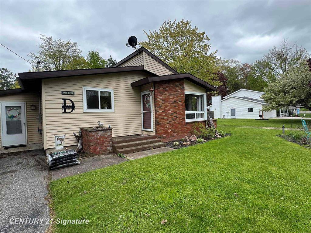 Roscommon Twp, MI 48629,405 Erie Street
