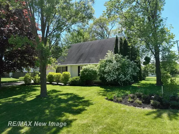 5475 George Street, Saginaw Twp, MI 48603