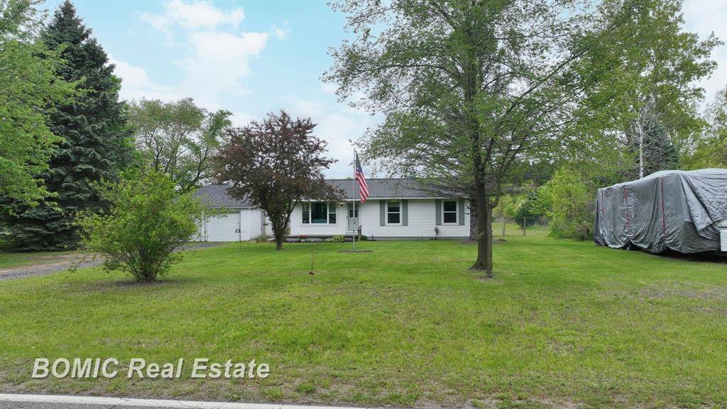 6128 Barnes Road, Arbela Twp, MI 48746