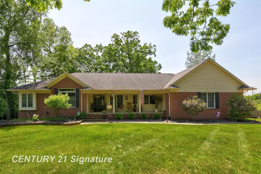 4928 Paula Avenue, Independence Twp, MI 48346