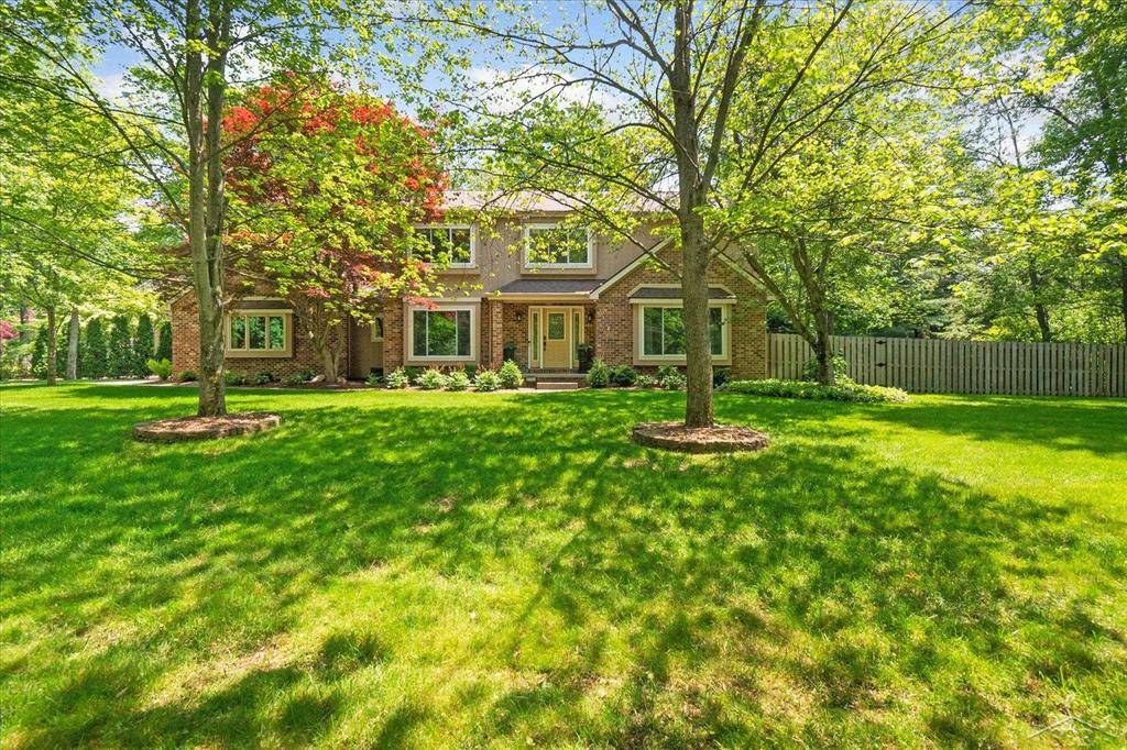 5700 Campau Drive, Midland, MI 48640
