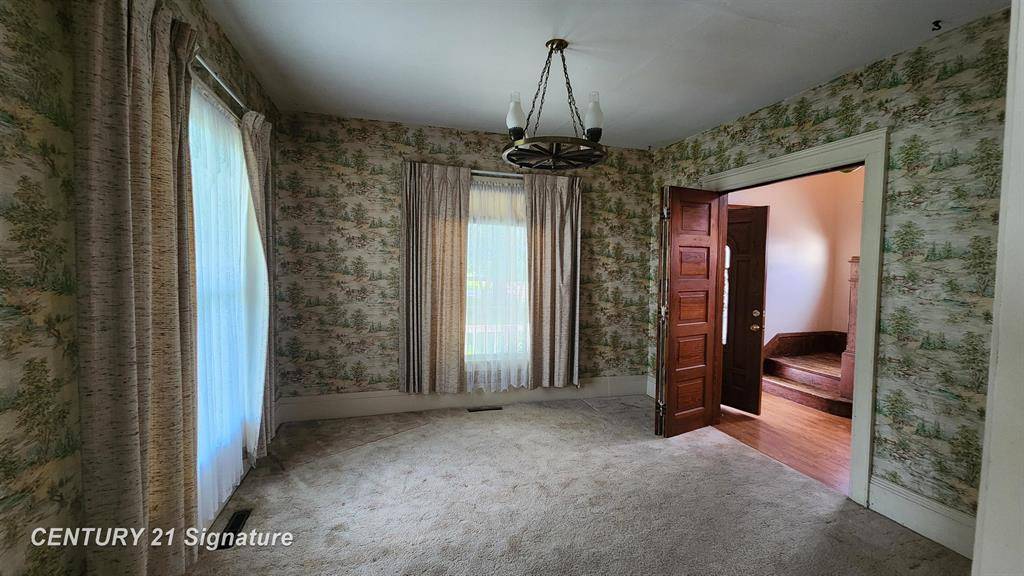 Chesaning Vlg, MI 48616,632 S Chapman Street
