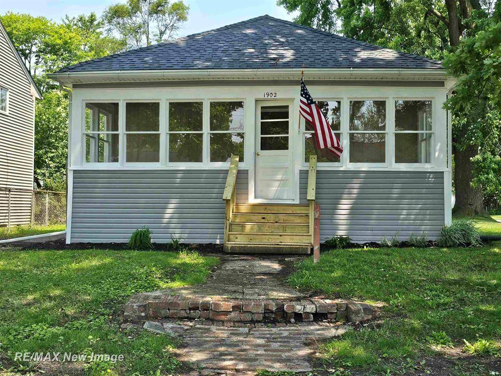 1902 Newberry Street, Saginaw, MI 48602