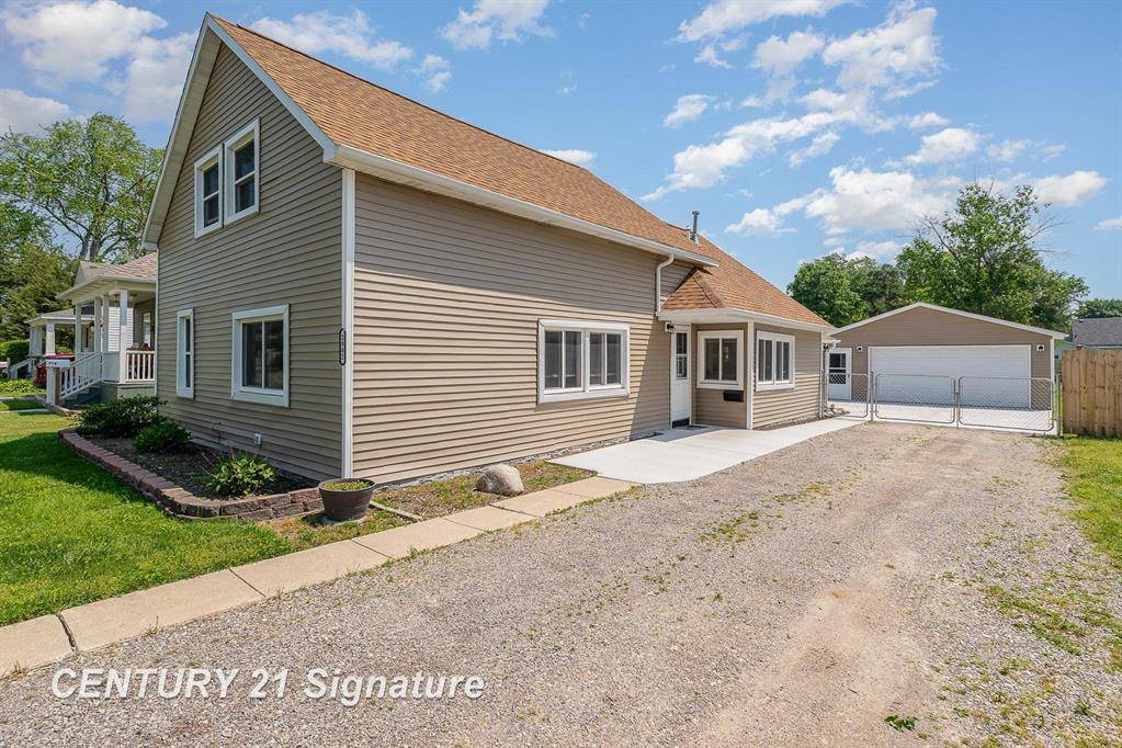 2942 Harrison Street, Carrollton Twp, MI 48604
