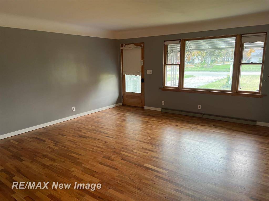 Saginaw Twp, MI 48602,1910 WEISS Street