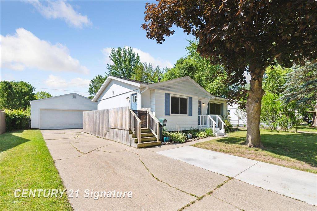 4518 Hancock Drive, Midland, MI 48642