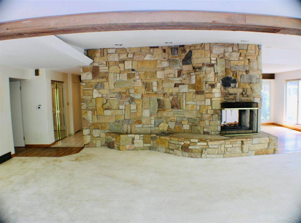 Tittabawassee Twp, MI 48623,7049 Midland Road