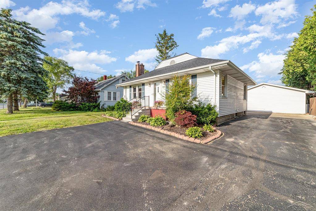 Saginaw Twp, MI 48638,395 S Center Road