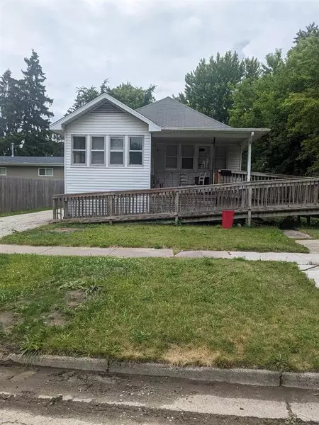 1006 Ash Street, Saginaw, MI 48602