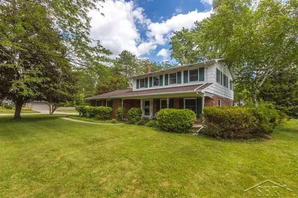 Saginaw Twp, MI 48638,595 Stoneham Road