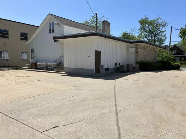 Saginaw, MI 48602,1236 N Michigan Avenue