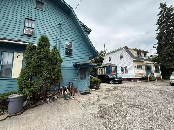 Saginaw, MI 48602,109 S Andre Street