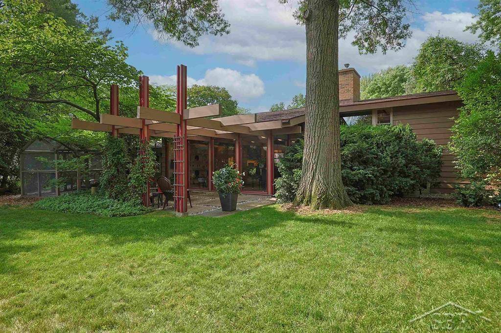 Midland, MI 48642,27 Lexington Court
