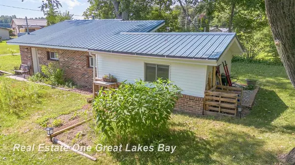 444 W Crawford Drive, Jerome Twp, MI 48657
