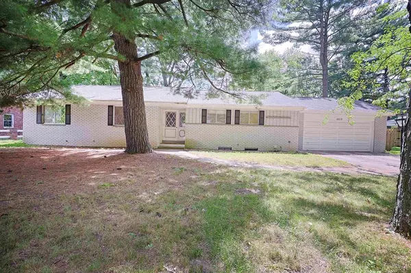 4819 Hillcrest Street, Saginaw Twp, MI 48638