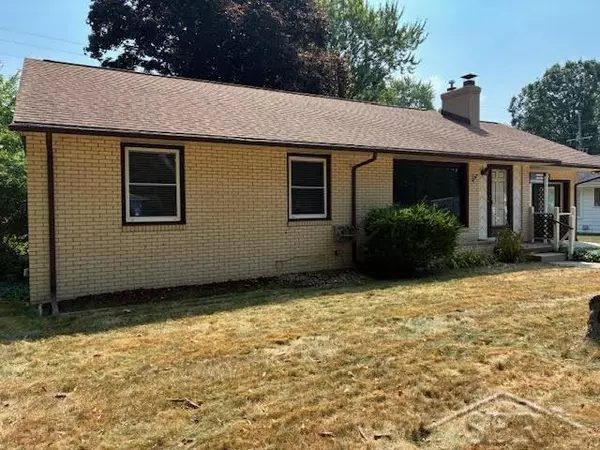 1850 Sullivan Drive, Saginaw Twp, MI 48638